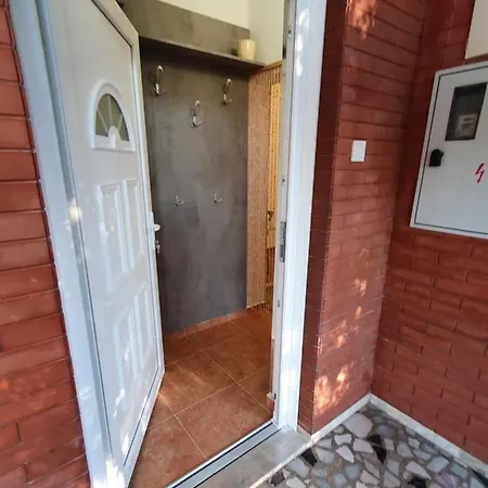 Zita - Heart Of Rovinj, Apartment For 2, Free Parking, 2Min Center, 5Min Beach Walk Exterior photo