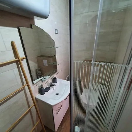Zita - Heart Of Rovinj, Apartment For 2, Free Parking, 2Min Center, 5Min Beach Walk Exterior photo