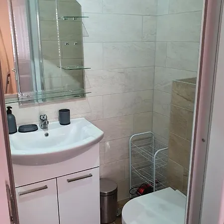 Zita - Heart Of Rovinj, Apartment For 2, Free Parking, 2Min Center, 5Min Beach Walk Exterior photo